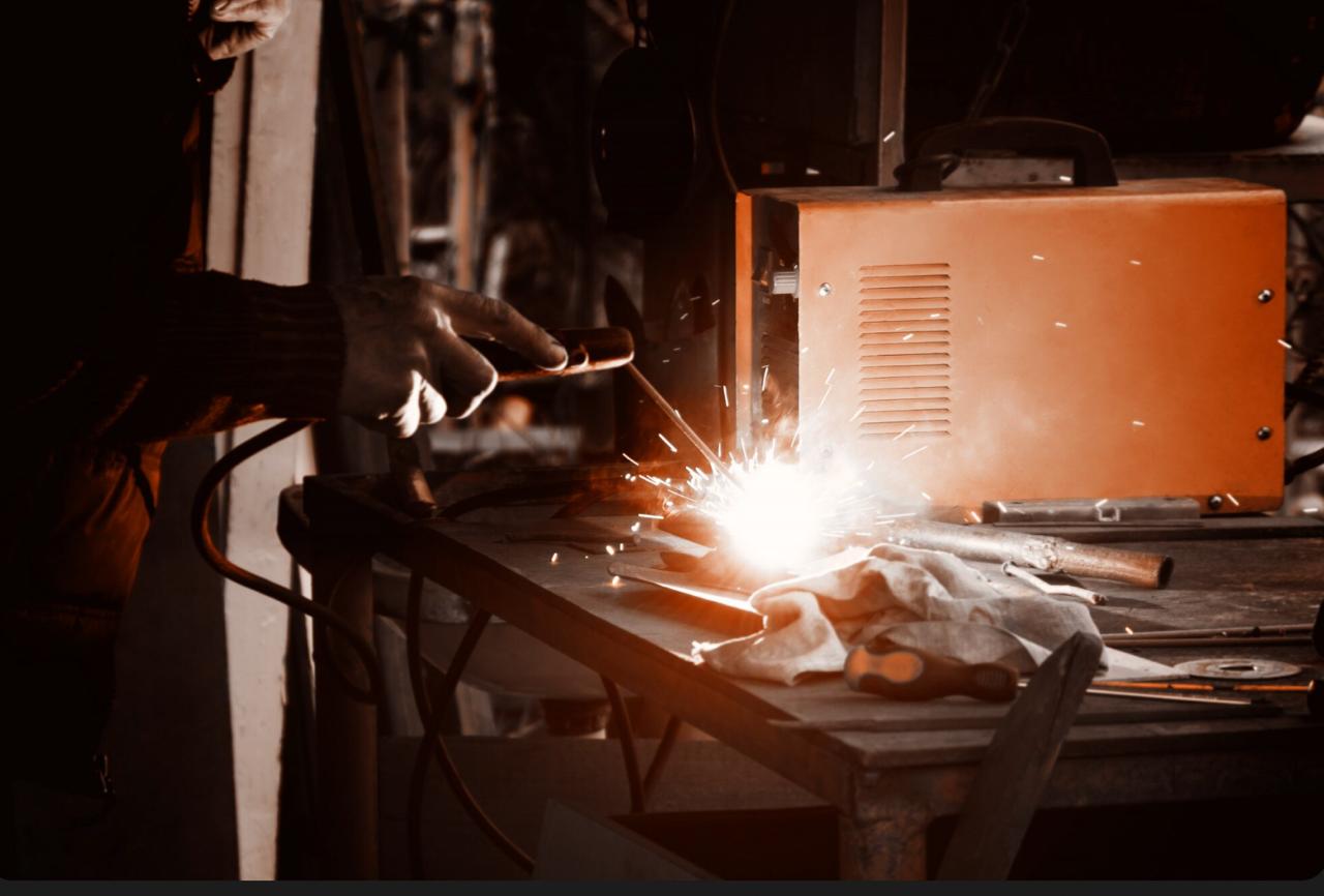 Сварщик 5 разряда ПРОФ ДПО