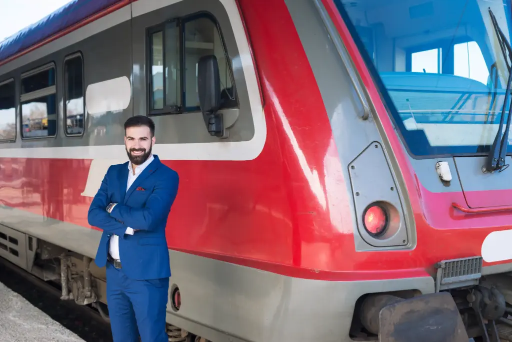 Обучение на проводника пассажирского вагона в 2026 году — как получить профессию и начать работать