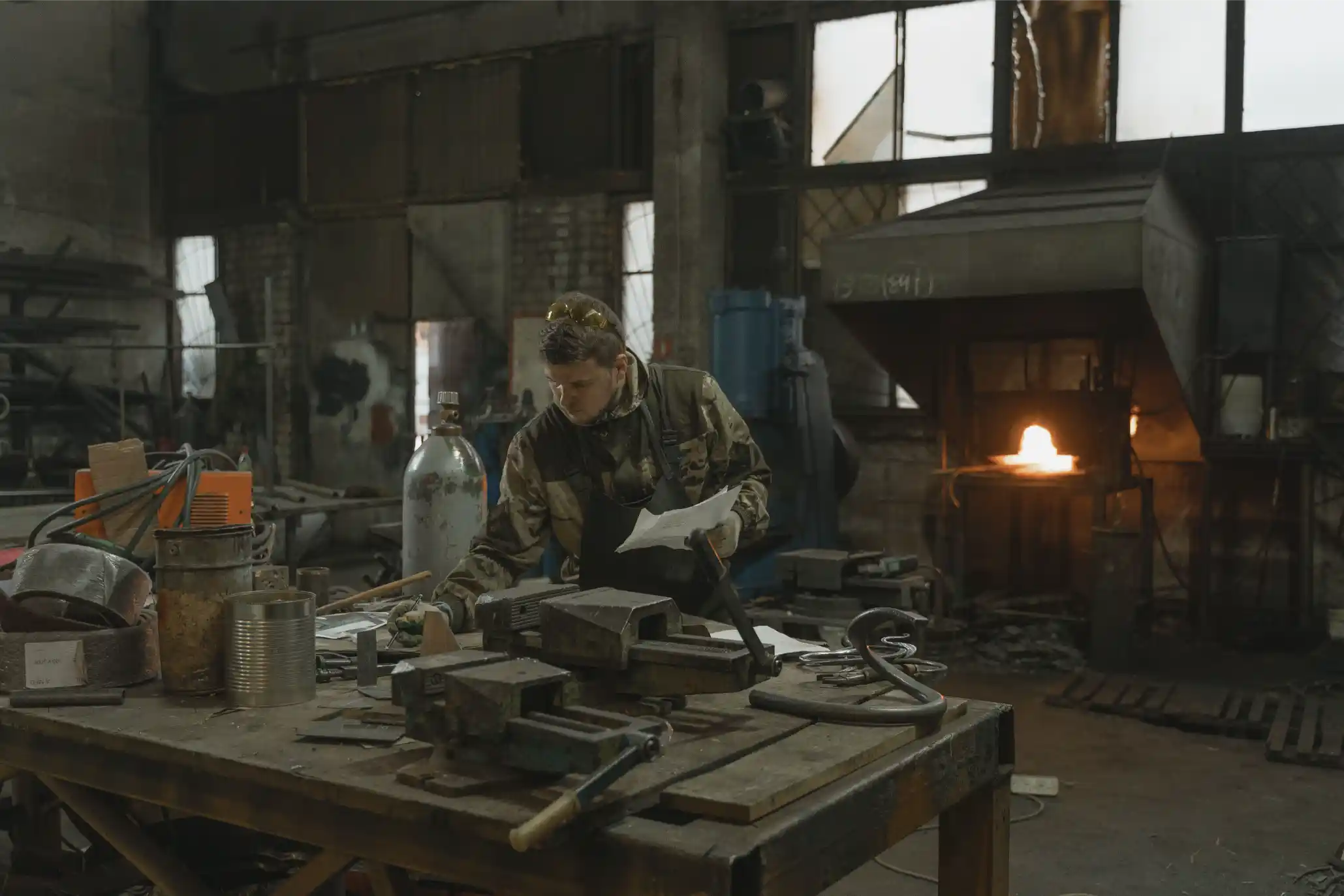 Слесарь и наладчик