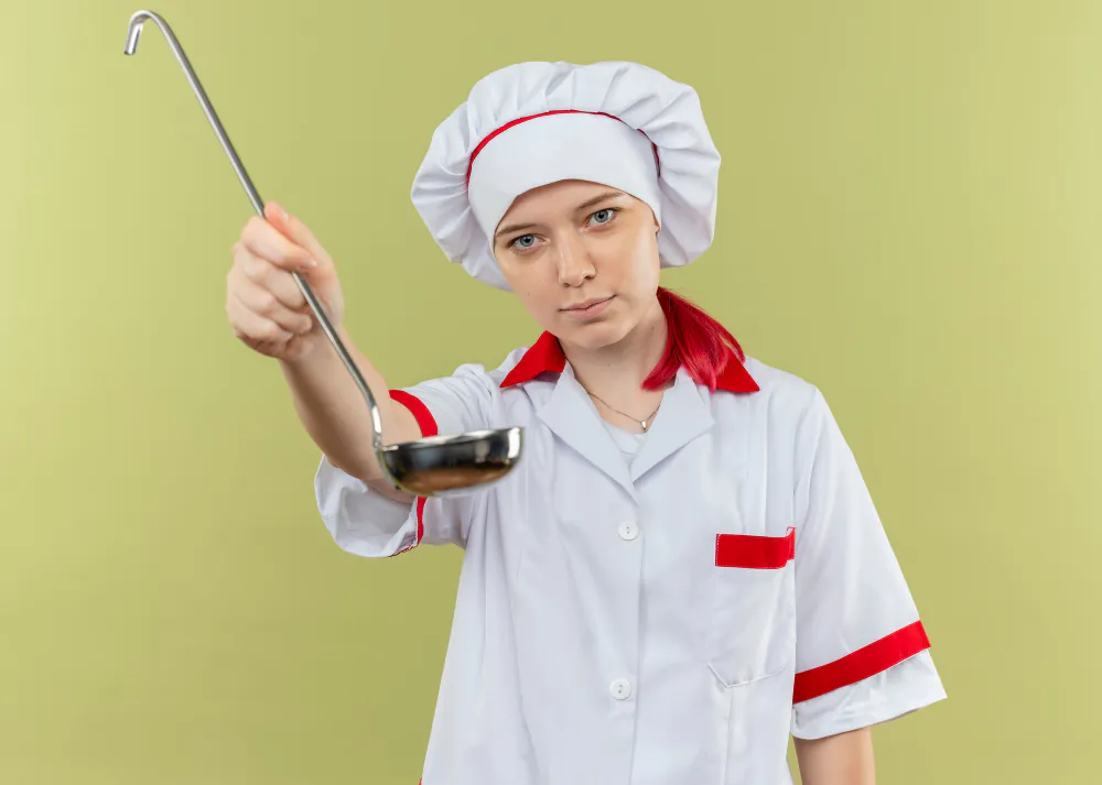 Сколько получает повар в школе